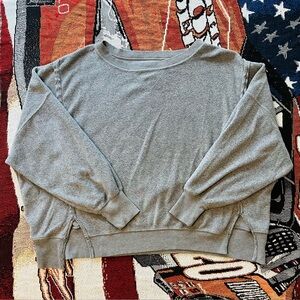 American Eagle Reverse Hem Oversized Sweatshirt (XS)